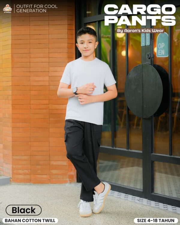 CARGO PANTS BY AARONS