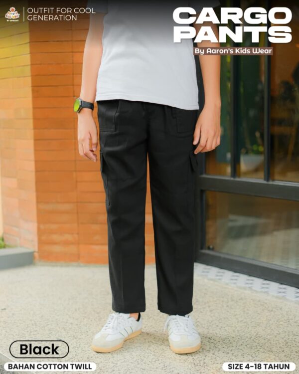 CARGO PANTS BY AARONS